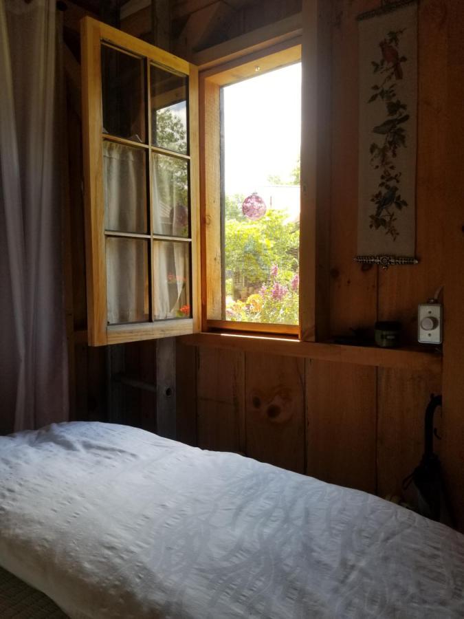 Four Ninety Muskoka B & B Gravenhurst Bagian luar foto