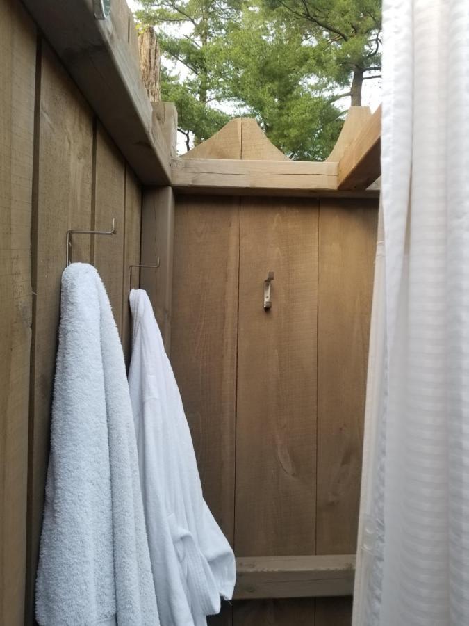 Four Ninety Muskoka B & B Gravenhurst Bagian luar foto